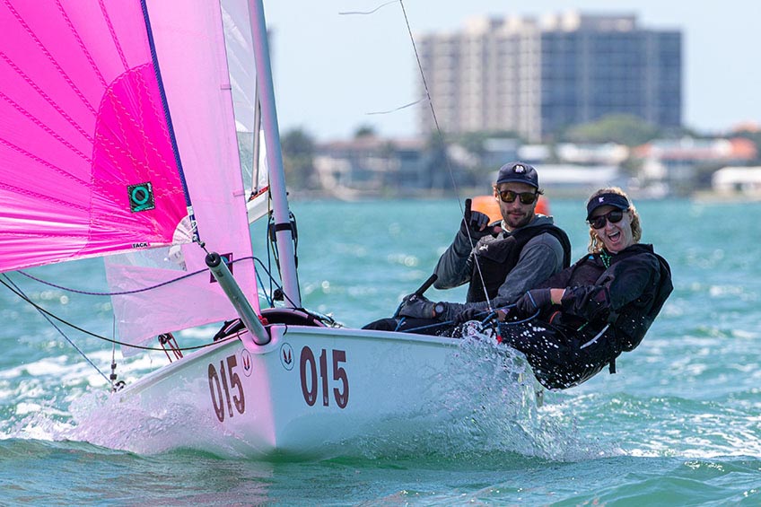 Helly hansen sailing shop